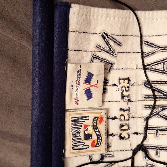New York Yankees Banner - Picture 6 of 8